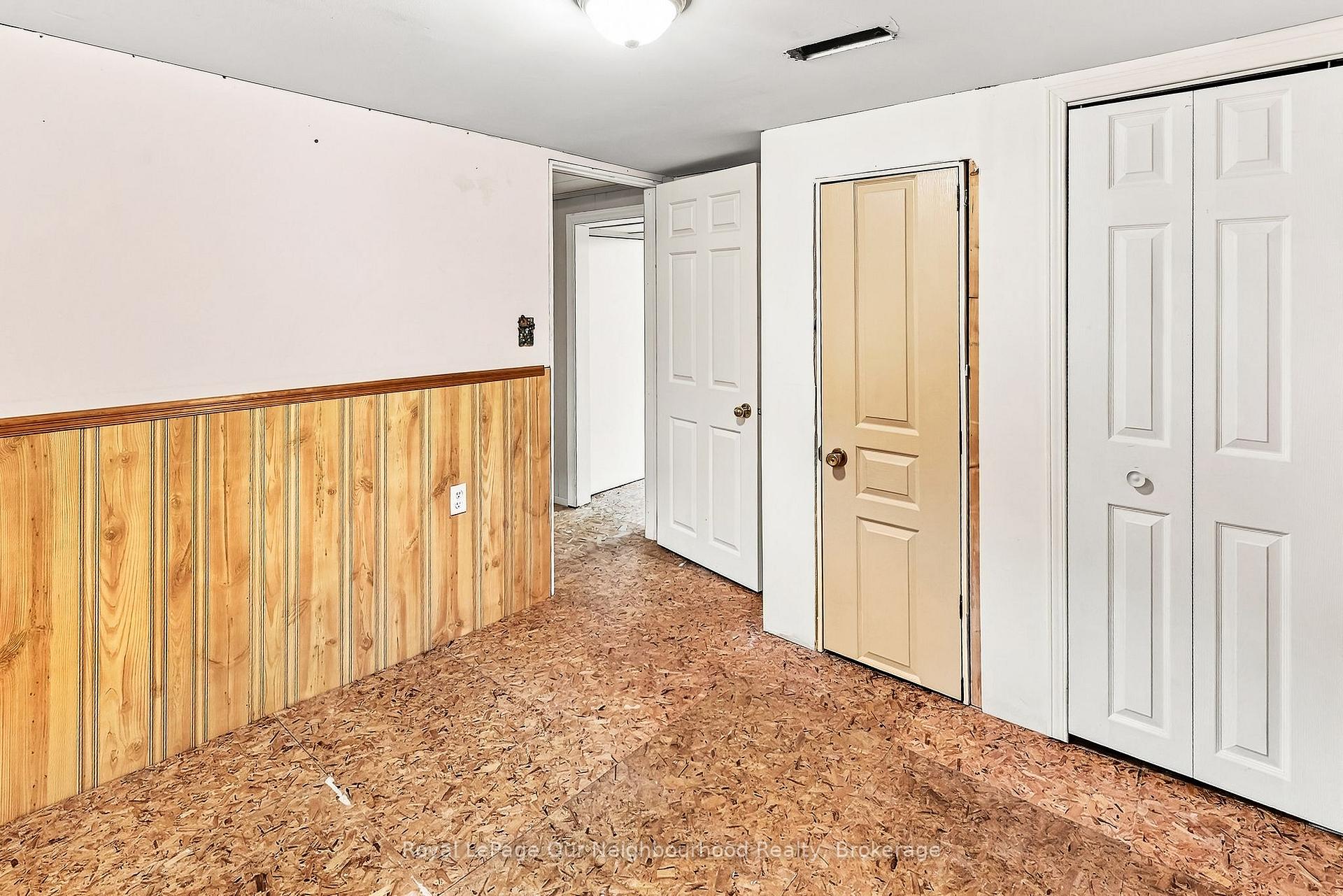 Photo 26 of 868 Grierson Street, Oshawa, Centennial — HOMEH