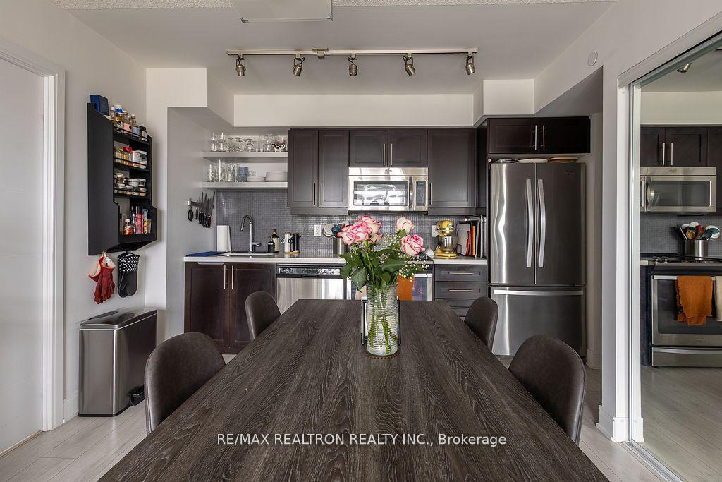 Photo 11 of Unit 1712, 525 Adelaide Street W, Toronto, Waterfront Communities — HOMEH