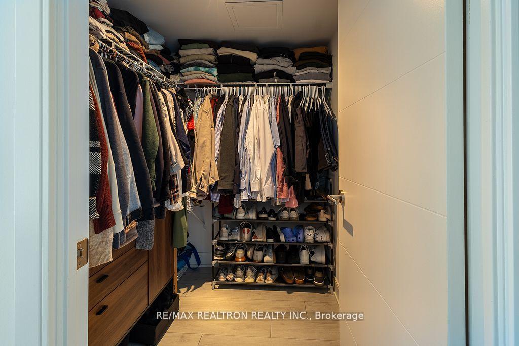 Photo 14 of Unit 1712, 525 Adelaide Street W, Toronto, Waterfront Communities — HOMEH