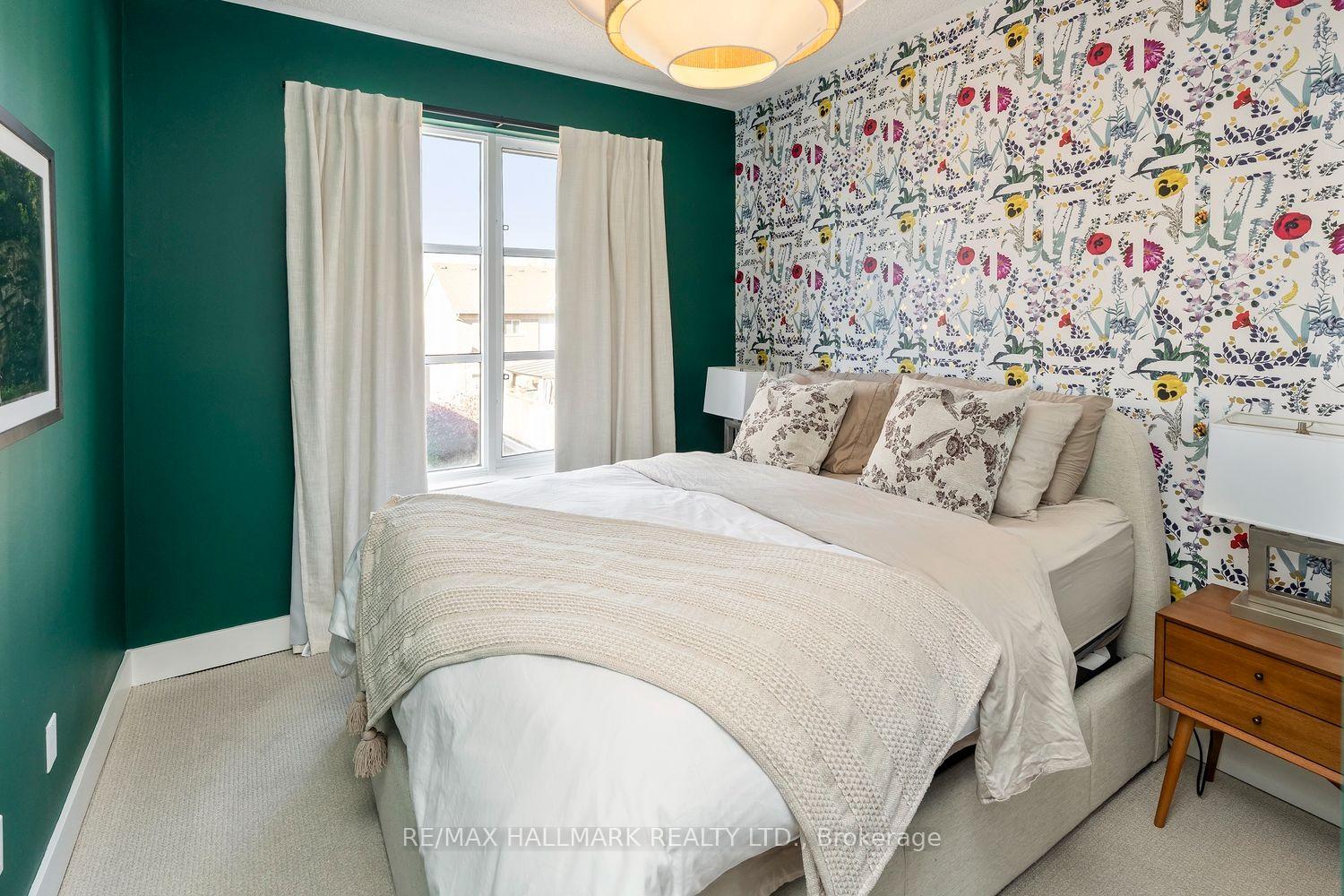 Photo 8 of Unit 4, 39 Dekoven Mews, Toronto, Dovercourt-Wallace Emerson-Junction — HOMEH