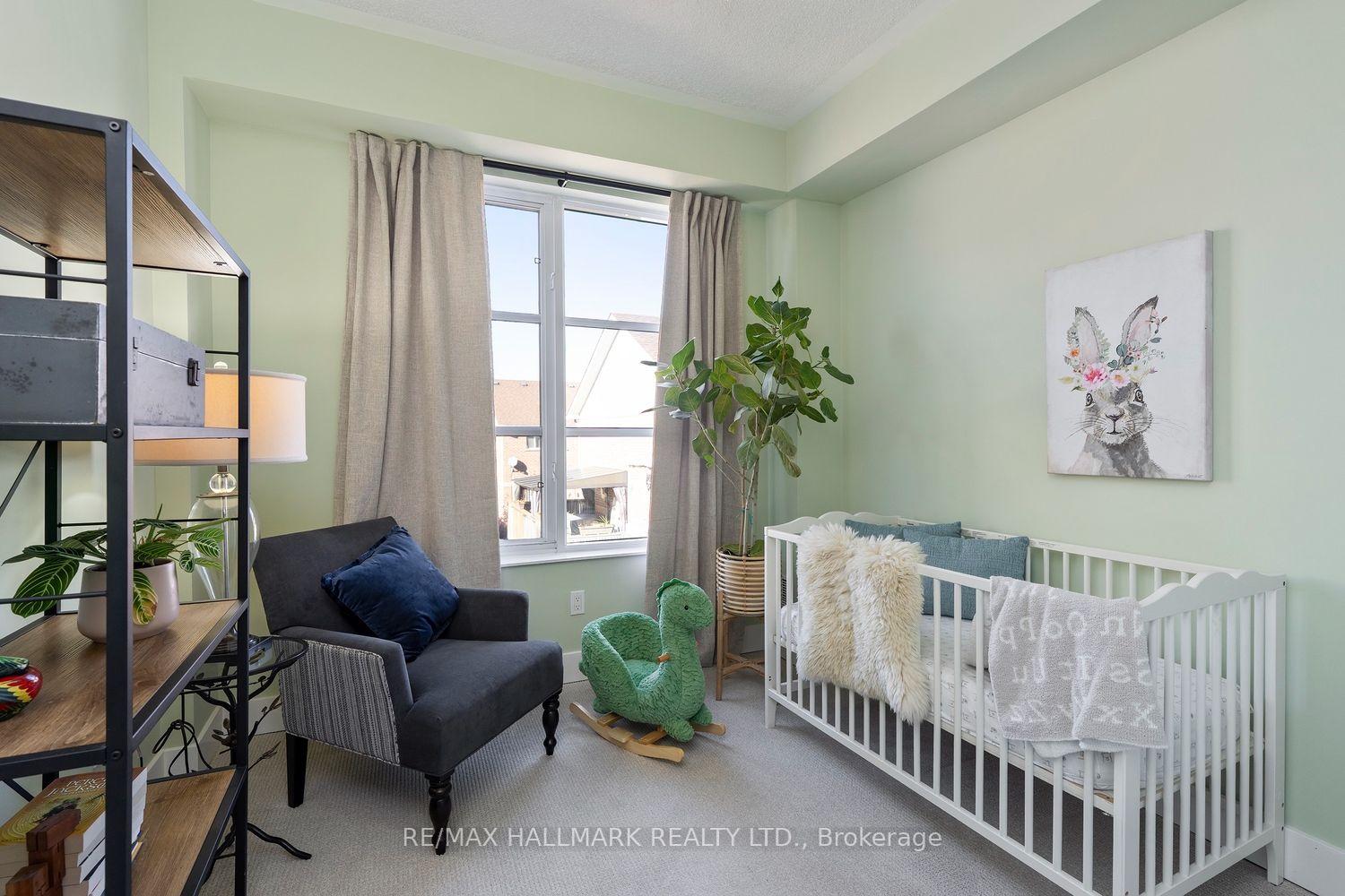 Photo 10 of Unit 4, 39 Dekoven Mews, Toronto, Dovercourt-Wallace Emerson-Junction — HOMEH