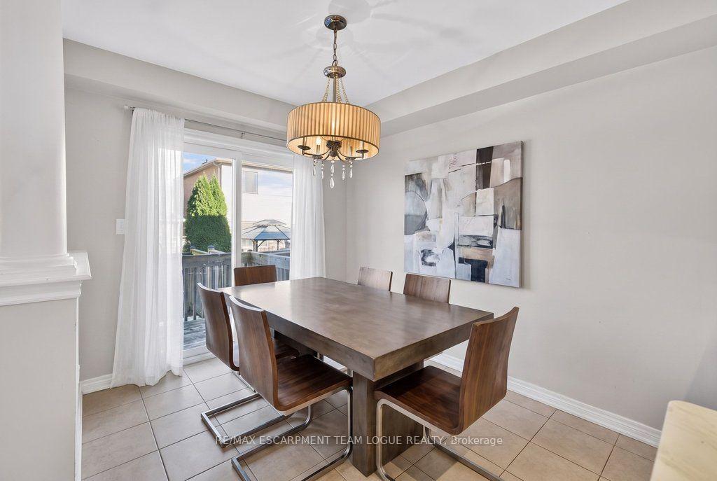 Photo 6 of 4690 Thomas Alton Boulevard, Burlington, Alton — HOMEH
