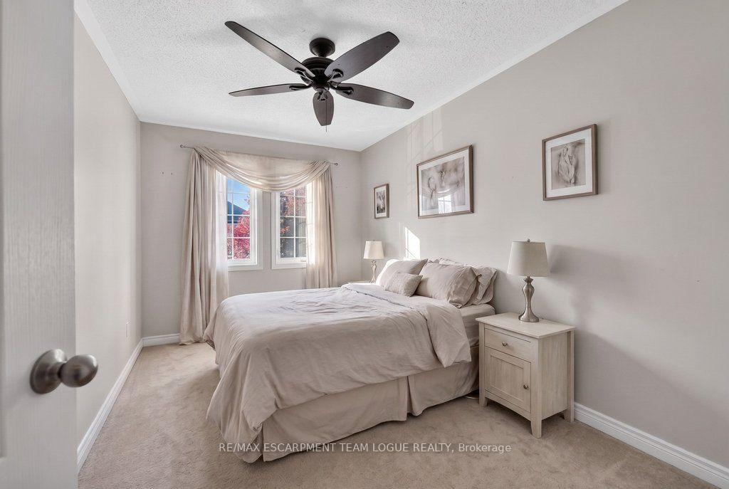 Photo 14 of 4690 Thomas Alton Boulevard, Burlington, Alton — HOMEH