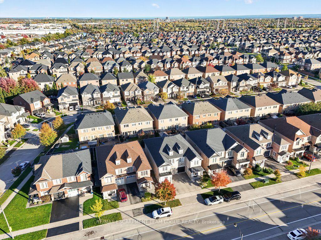Photo 25 of 4690 Thomas Alton Boulevard, Burlington, Alton — HOMEH