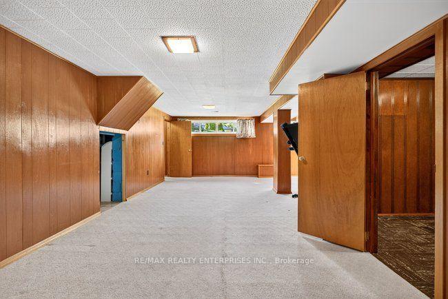 Photo 38 of 1193 Whittington Road, Mississauga, Clarkson — HOMEH