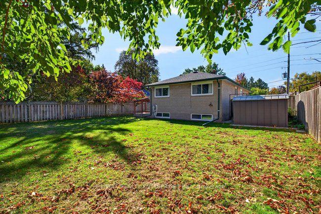 Photo 43 of 1193 Whittington Road, Mississauga, Clarkson — HOMEH