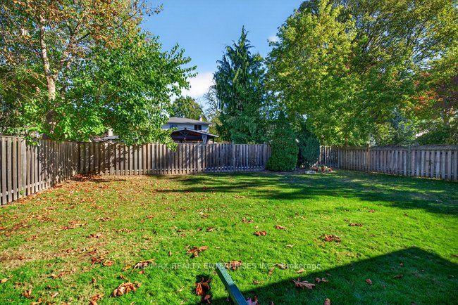 Photo 48 of 1193 Whittington Road, Mississauga, Clarkson — HOMEH