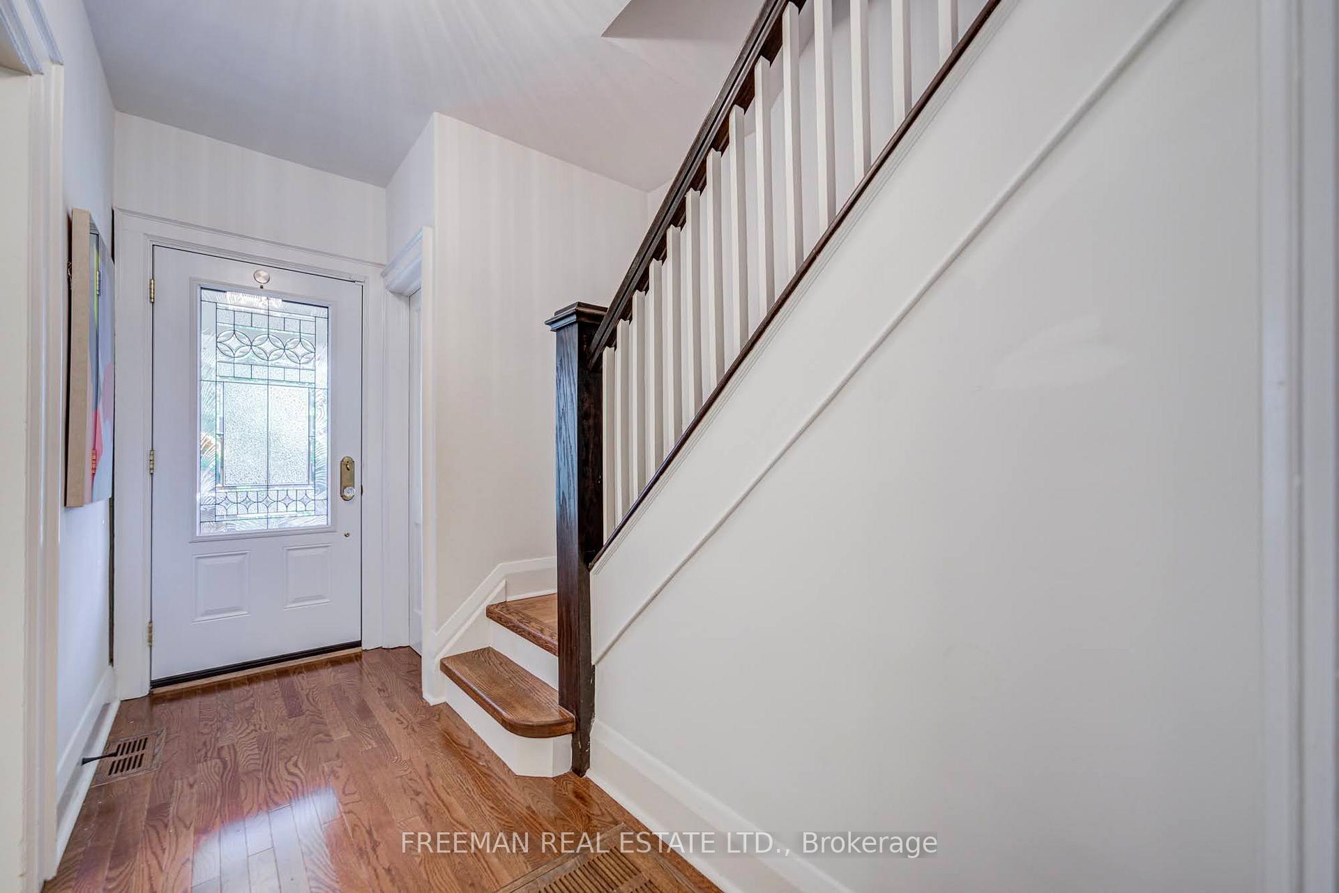 Photo 6 of 378 Durie Street, Toronto, Runnymede-Bloor West Village — HOMEH