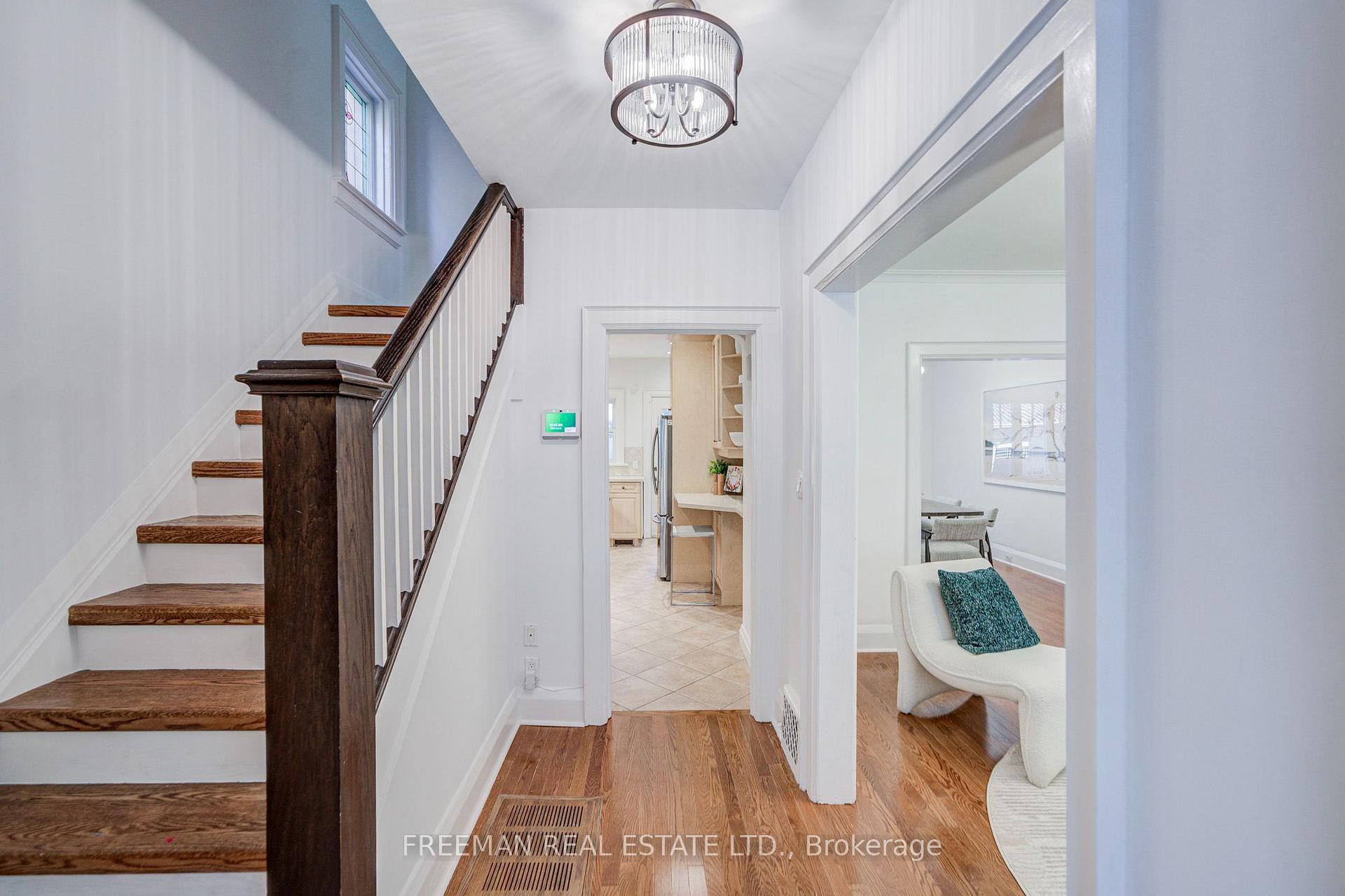Photo 14 of 378 Durie Street, Toronto, Runnymede-Bloor West Village — HOMEH