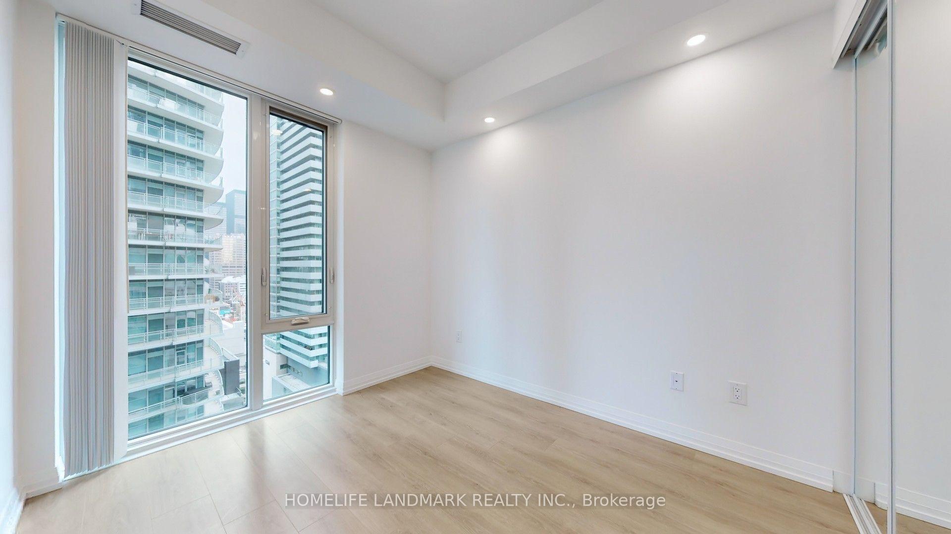 Photo 11 of Unit 2207, 8 Widmer Street, Toronto, Waterfront Communities — HOMEH