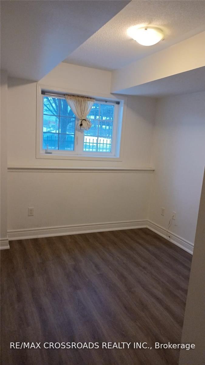 Photo 3 of 334 Danforth Road, Scarborough, Clairlea-Birchmount — HOMEH