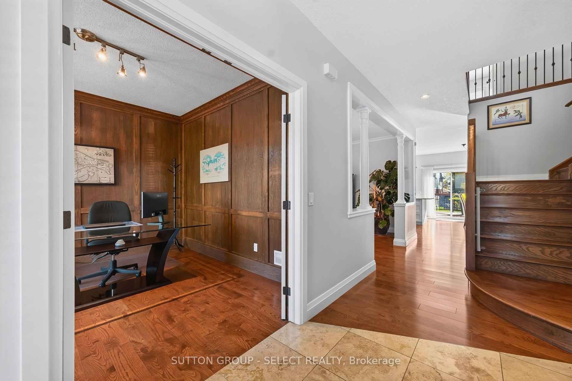 Photo 7 of 563 Firefly Drive, London, North B — HOMEH