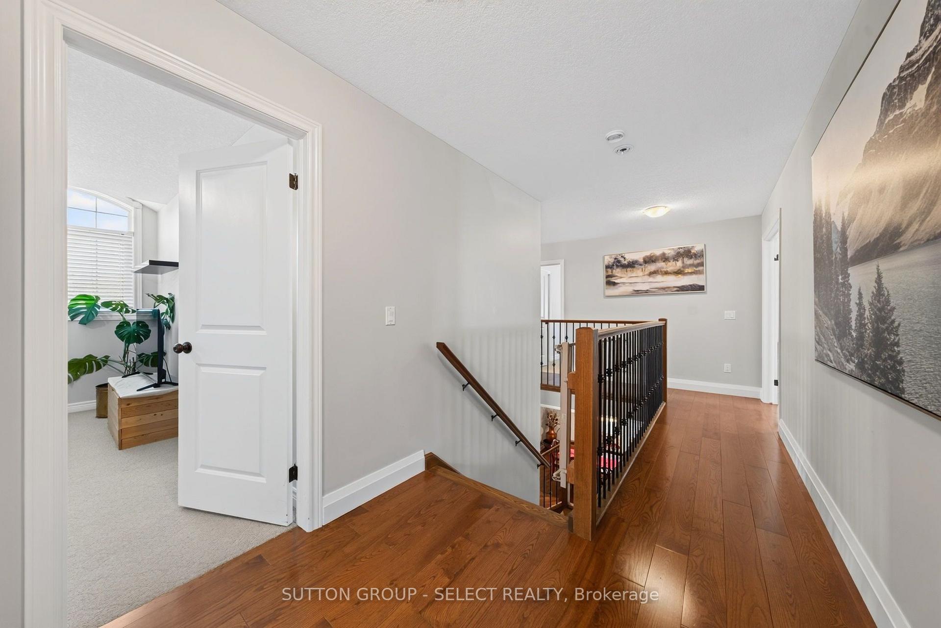 Photo 23 of 563 Firefly Drive, London, North B — HOMEH