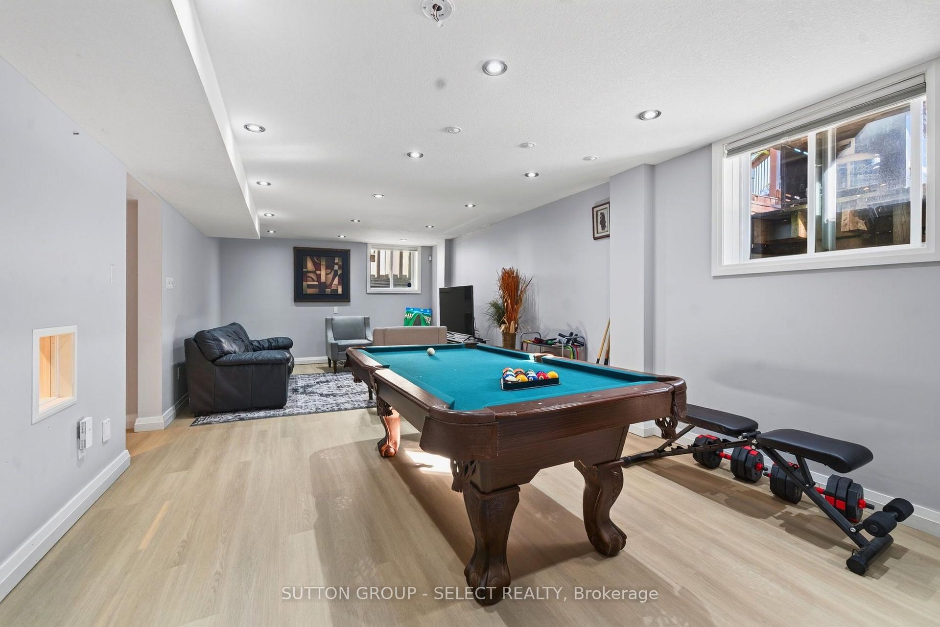Photo 41 of 563 Firefly Drive, London, North B — HOMEH