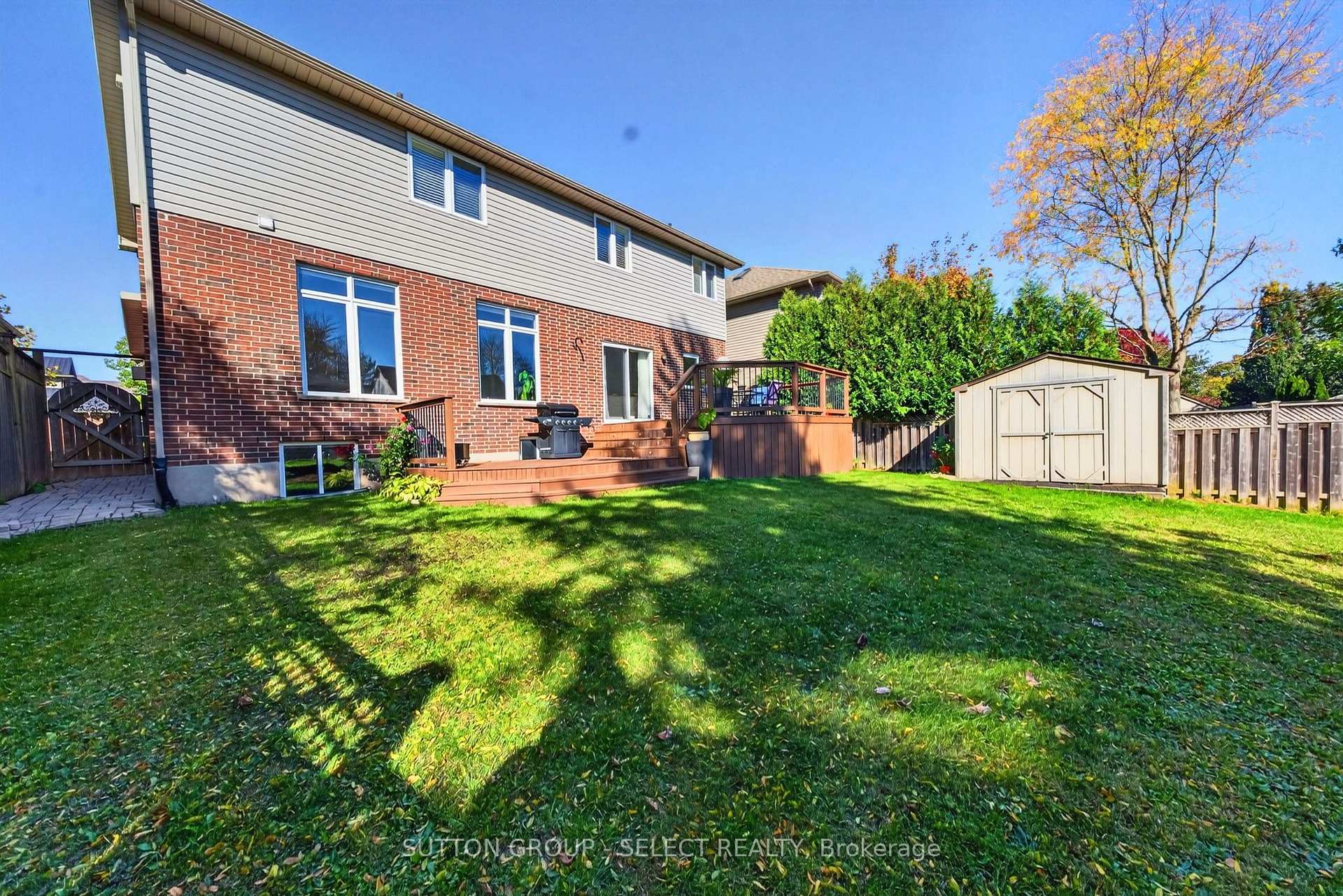 Photo 48 of 563 Firefly Drive, London, North B — HOMEH