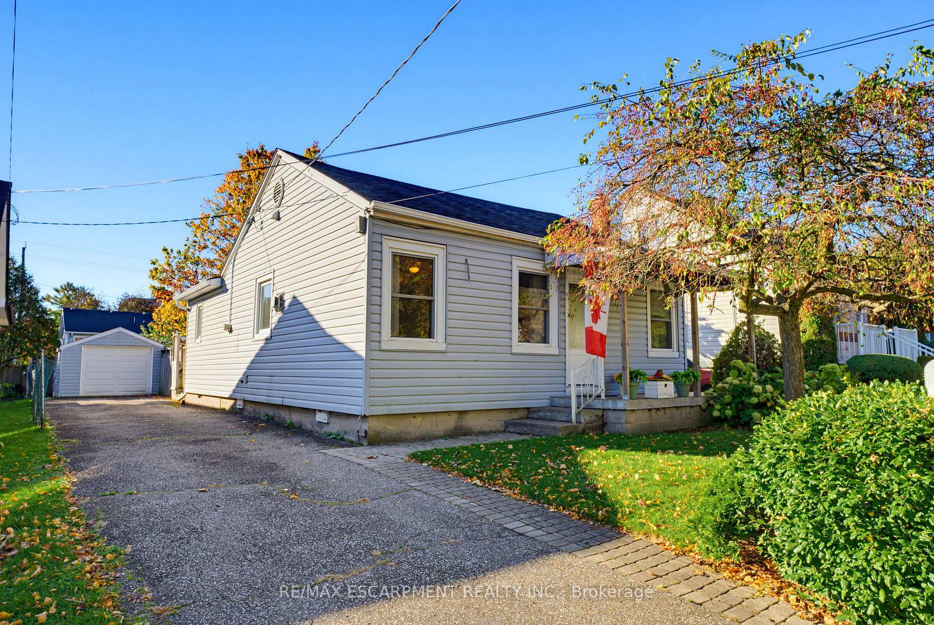Photo 1 of 9 Spencer Avenue, Hamilton, Cootes Paradise — HOMEH