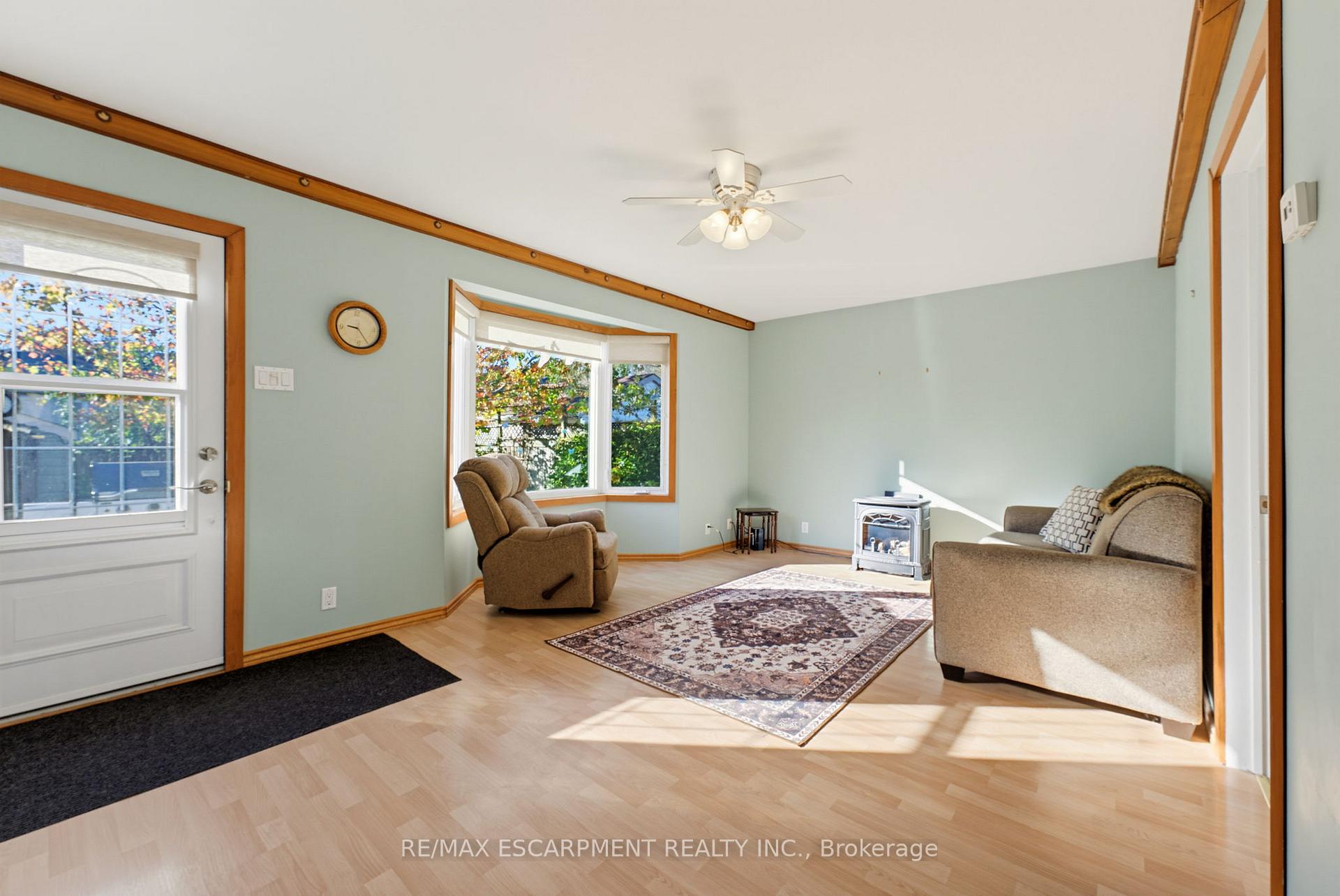 Photo 12 of 9 Spencer Avenue, Hamilton, Cootes Paradise — HOMEH