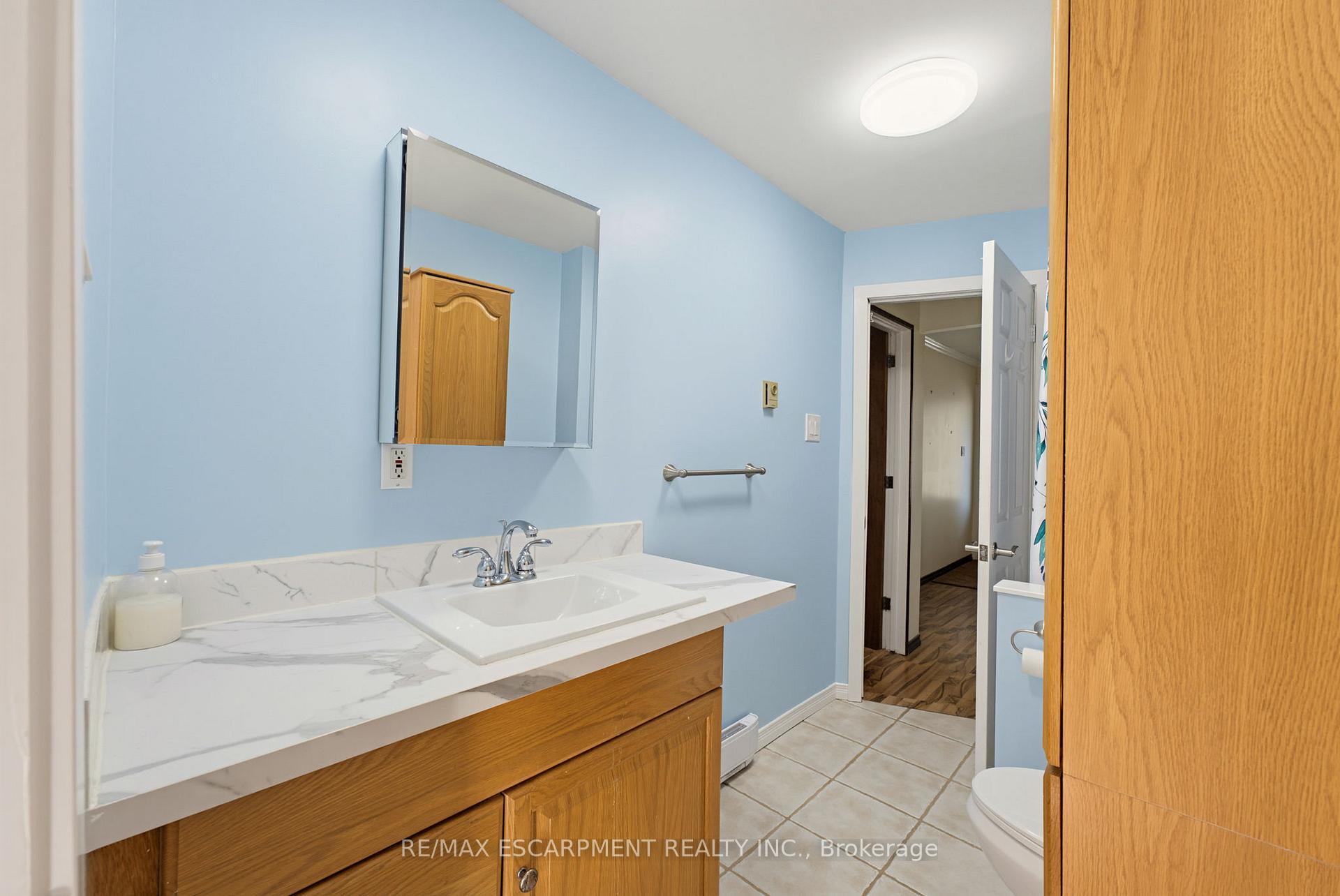 Photo 14 of 9 Spencer Avenue, Hamilton, Cootes Paradise — HOMEH