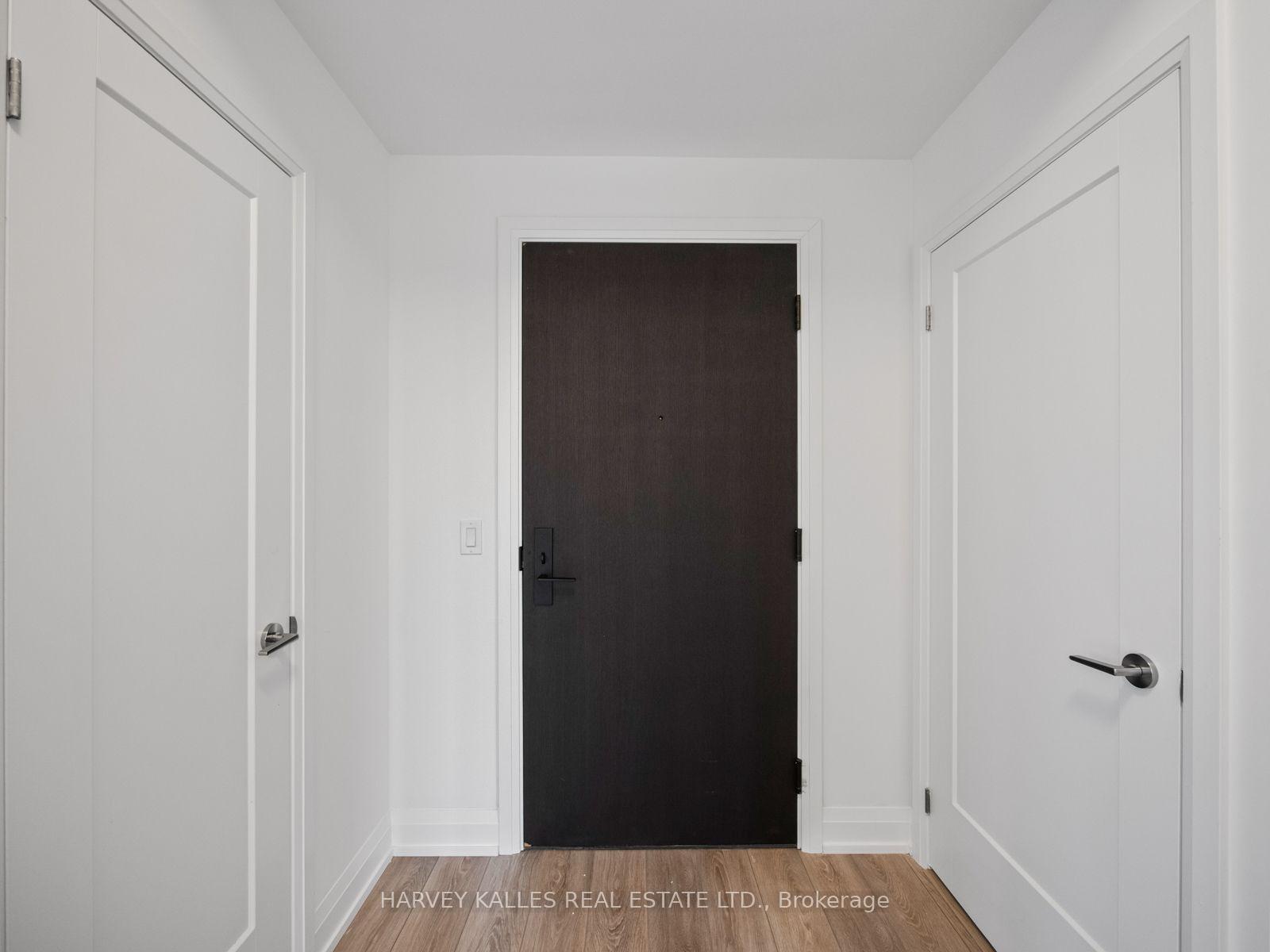 Photo 7 of Unit 3703, 20 Soudan Avenue, Toronto, Mount Pleasant West — HOMEH