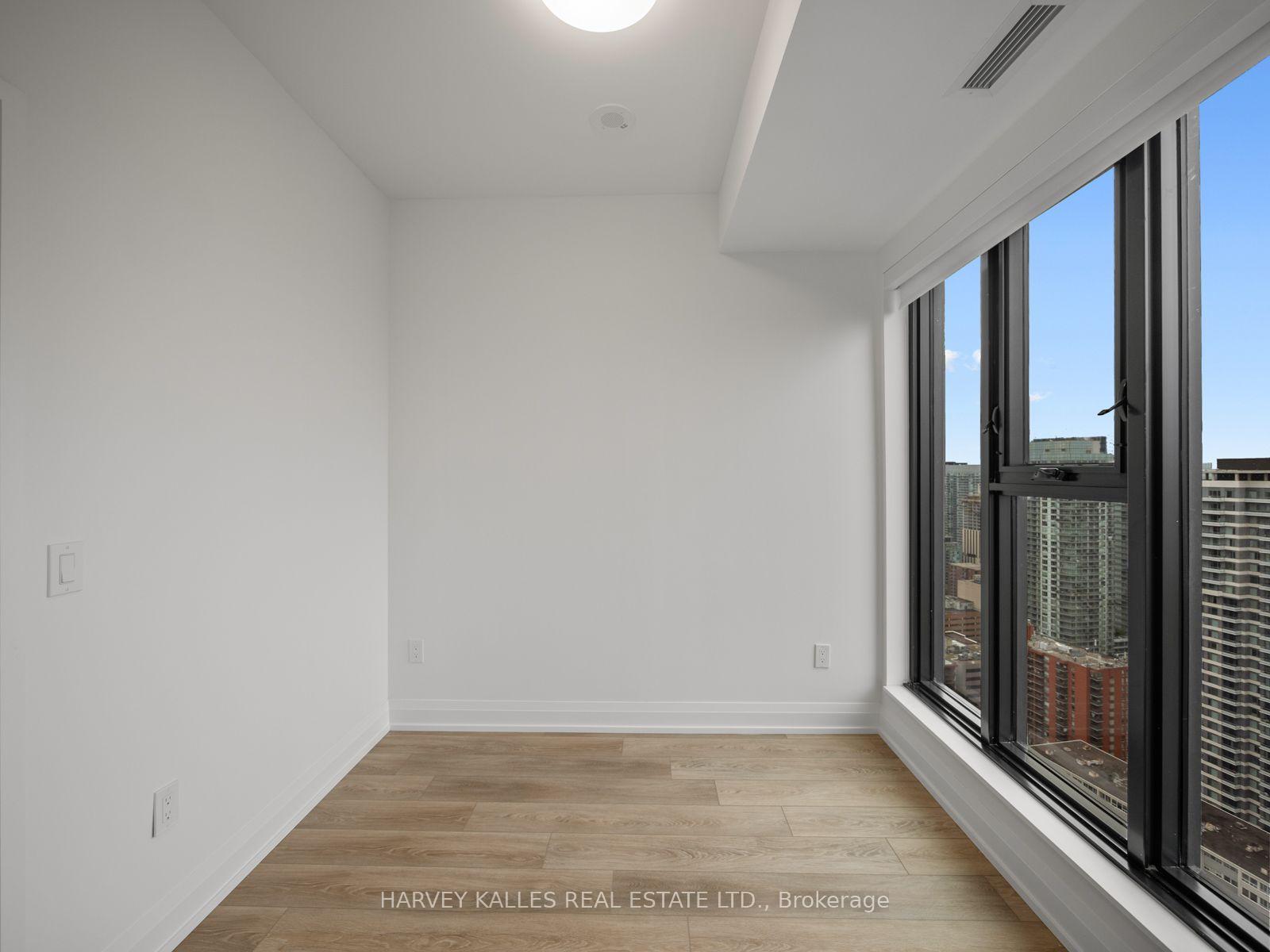 Photo 28 of Unit 3703, 20 Soudan Avenue, Toronto, Mount Pleasant West — HOMEH