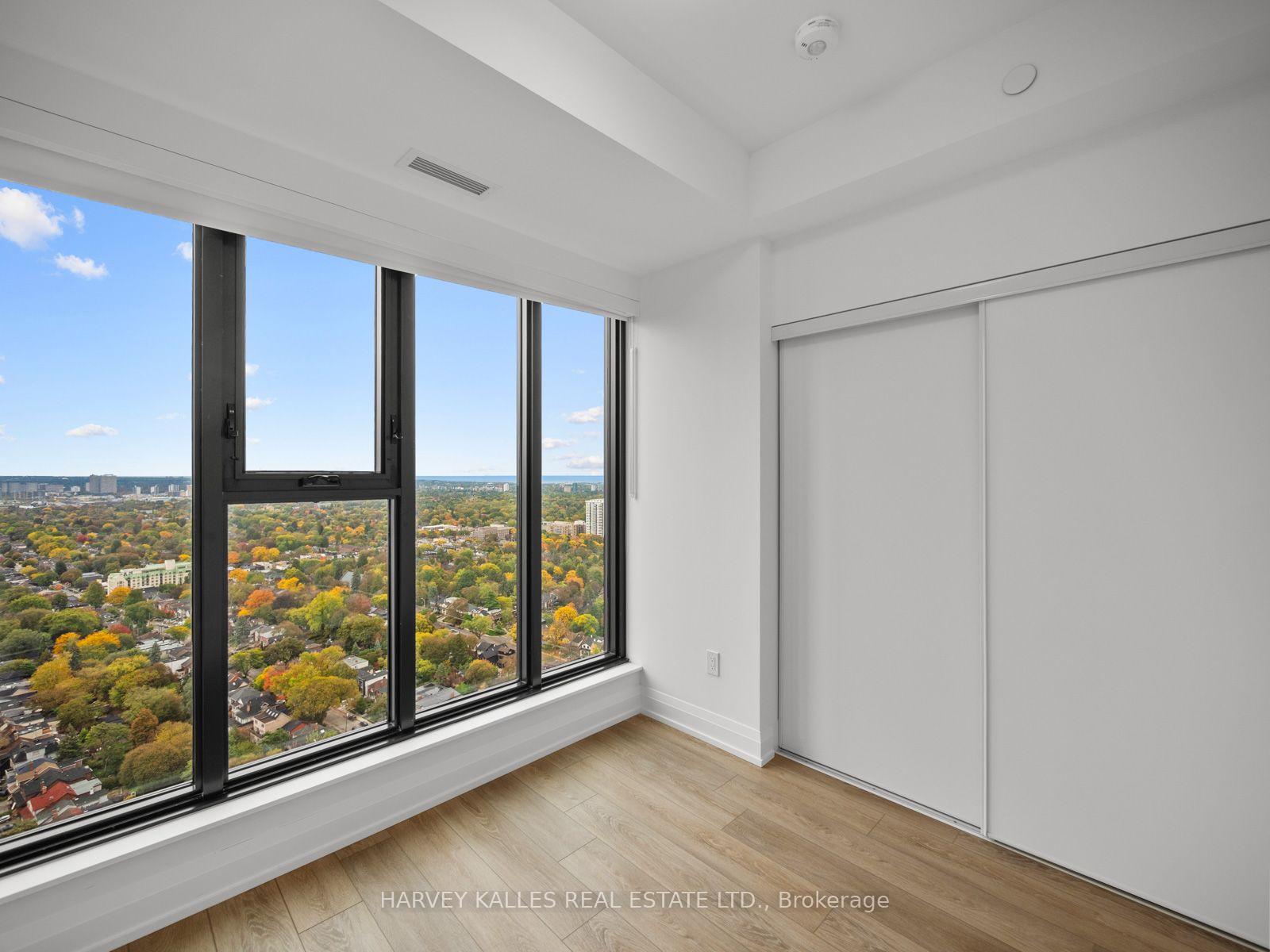 Photo 29 of Unit 3703, 20 Soudan Avenue, Toronto, Mount Pleasant West — HOMEH