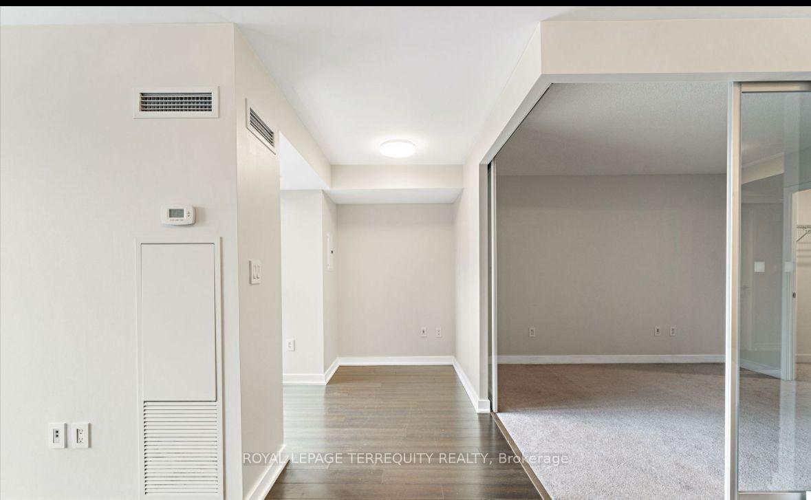 Photo 6 of Unit 321, 151 Dan Leckie Way, Toronto, Waterfront Communities — HOMEH