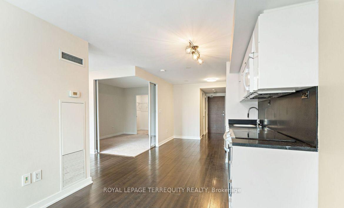 Photo 10 of Unit 321, 151 Dan Leckie Way, Toronto, Waterfront Communities — HOMEH