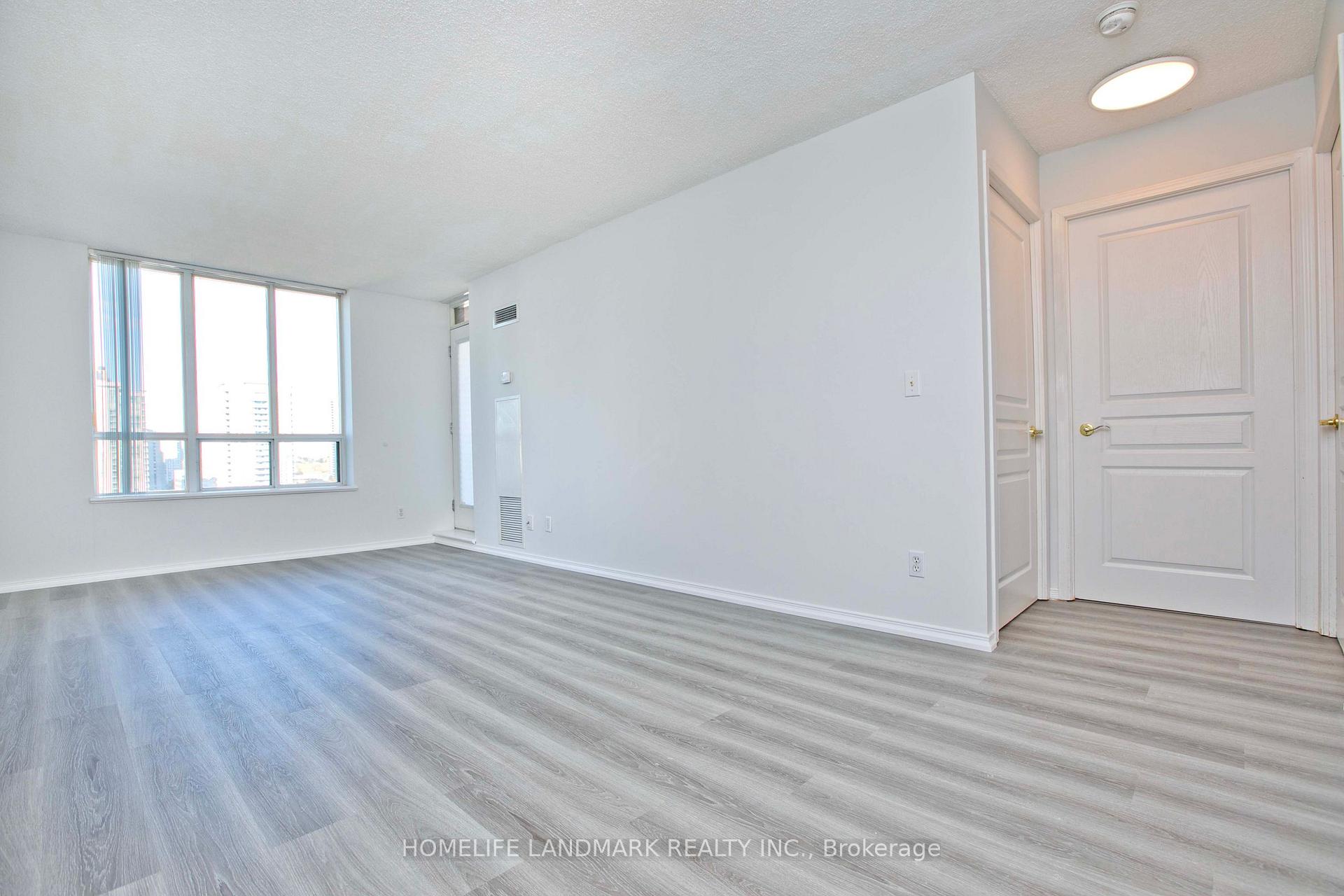 Photo 7 of Unit 1210, 55 Harrison Garden Boulevard S, North York, Willowdale East — HOMEH