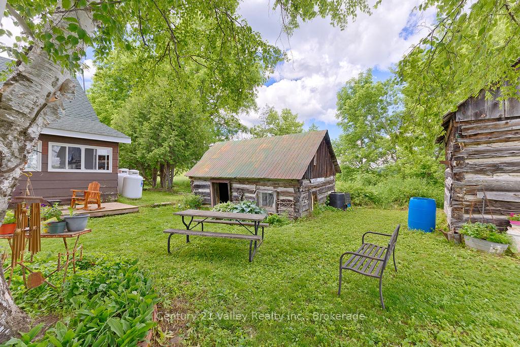 Photo 3 of 154 Mccauley Mountain Road, Bonnechere Valley, Eganville/Bonnechere Twp — HOMEH