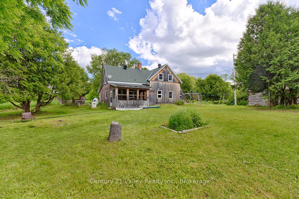 Photo 6 of 154 Mccauley Mountain Road, Bonnechere Valley, Eganville/Bonnechere Twp — HOMEH