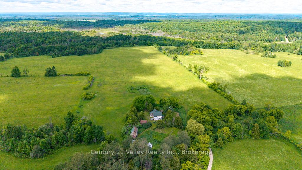 Photo 9 of 154 Mccauley Mountain Road, Bonnechere Valley, Eganville/Bonnechere Twp — HOMEH