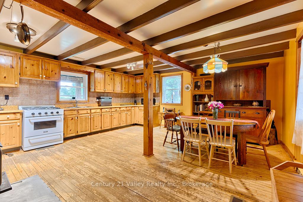 Photo 12 of 154 Mccauley Mountain Road, Bonnechere Valley, Eganville/Bonnechere Twp — HOMEH