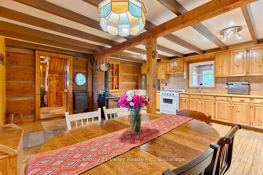 Photo 14 of 154 Mccauley Mountain Road, Bonnechere Valley, Eganville/Bonnechere Twp — HOMEH
