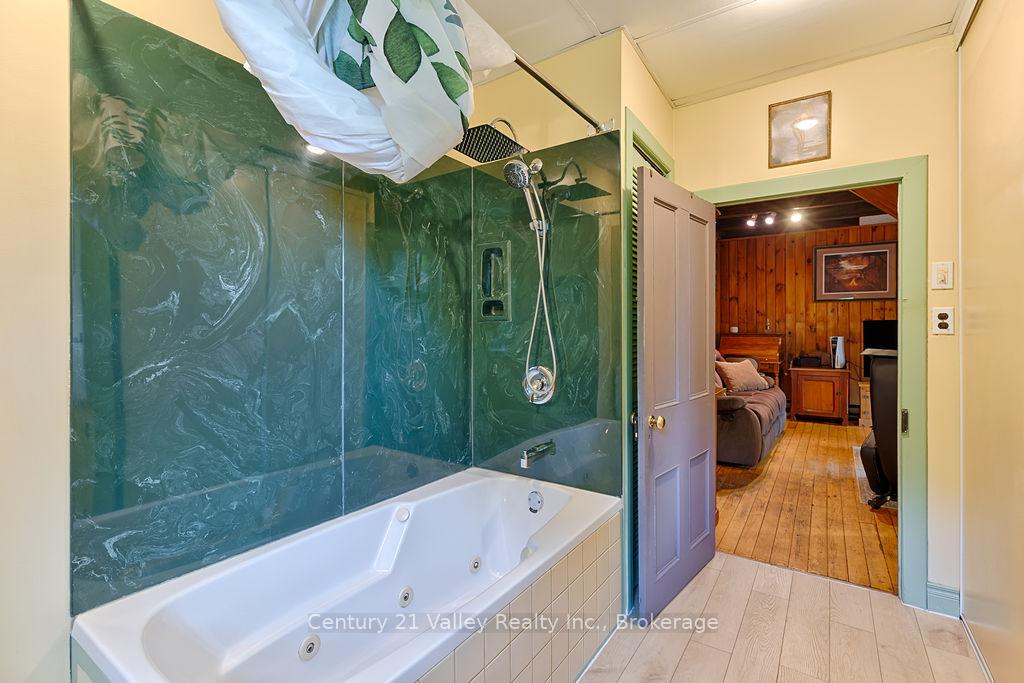 Photo 21 of 154 Mccauley Mountain Road, Bonnechere Valley, Eganville/Bonnechere Twp — HOMEH