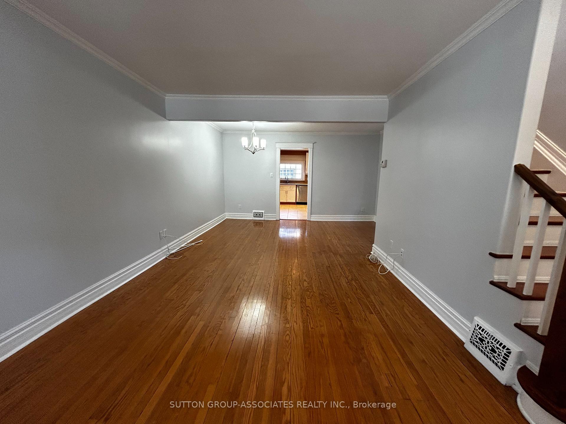 Photo 4 of 129 Kenwood Avenue, Toronto, Humewood-Cedarvale — HOMEH