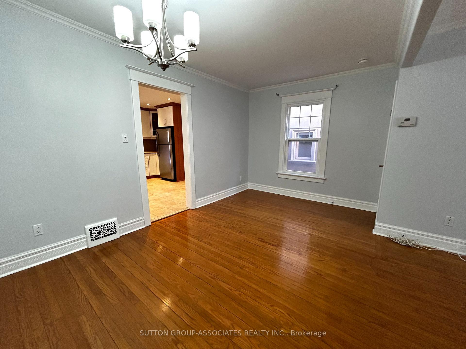Photo 5 of 129 Kenwood Avenue, Toronto, Humewood-Cedarvale — HOMEH
