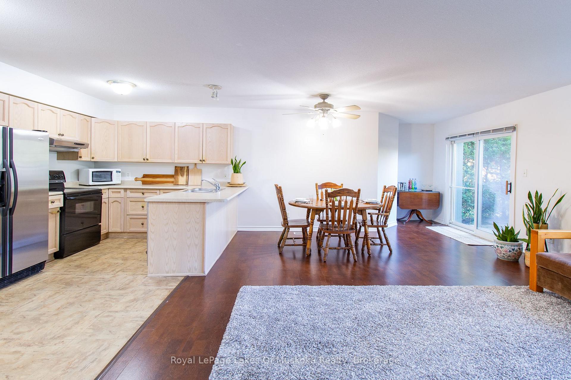 Photo 12 of Unit 110, 24 Ontario Street, Bracebridge — HOMEH