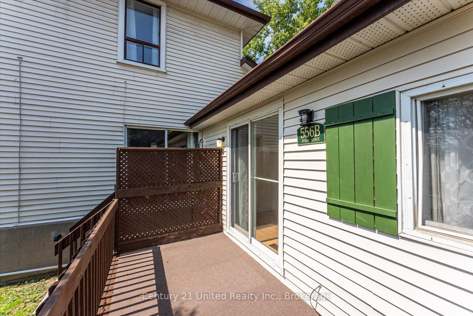 Photo 3 of Unit B, 556 Edison Avenue, Peterborough, Otonabee Ward 1 — HOMEH