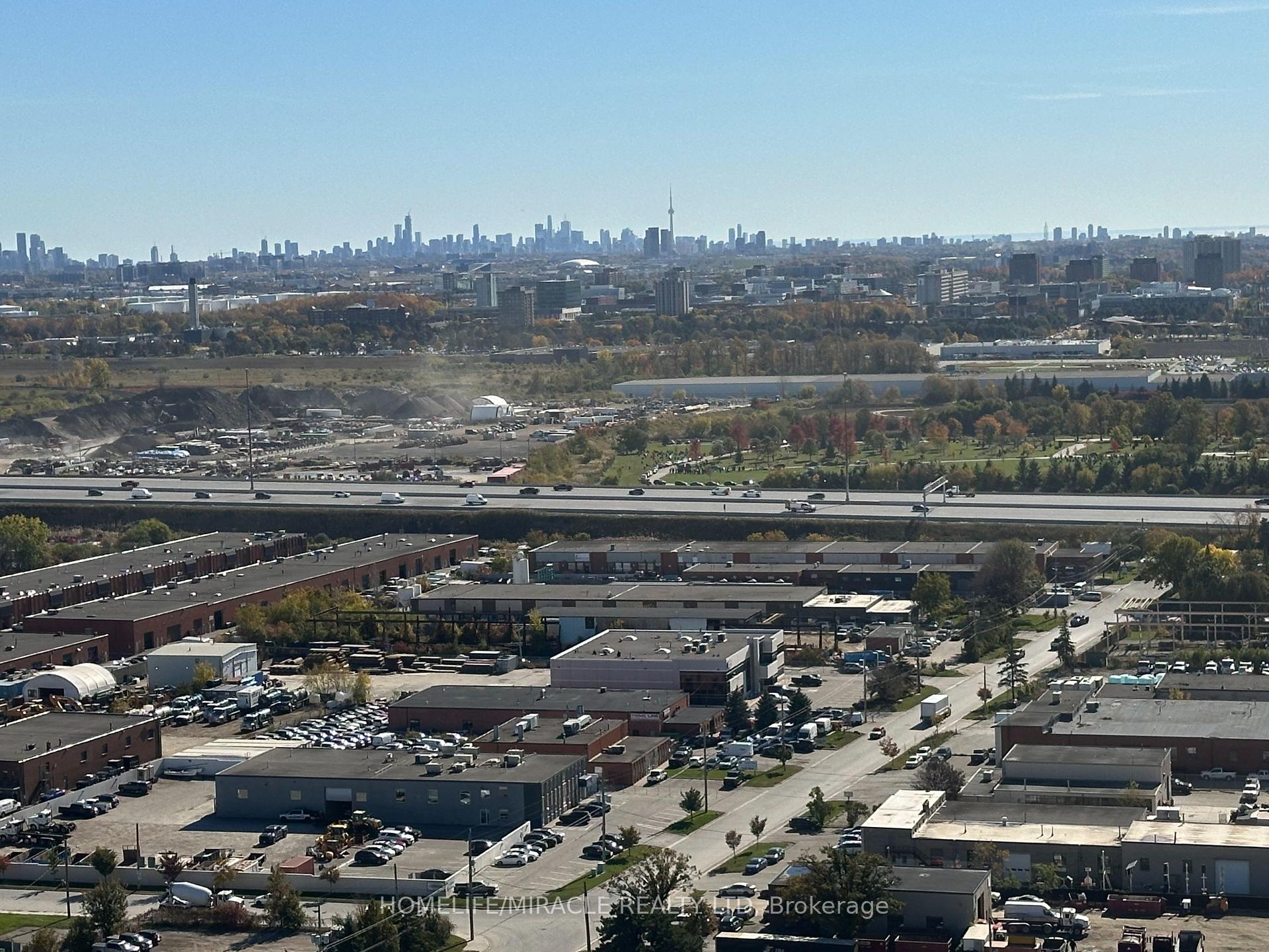 Photo 19 of Unit 2702, 21 Meadowdale Road, Vaughan, Vaughan Corporate Centre — HOMEH