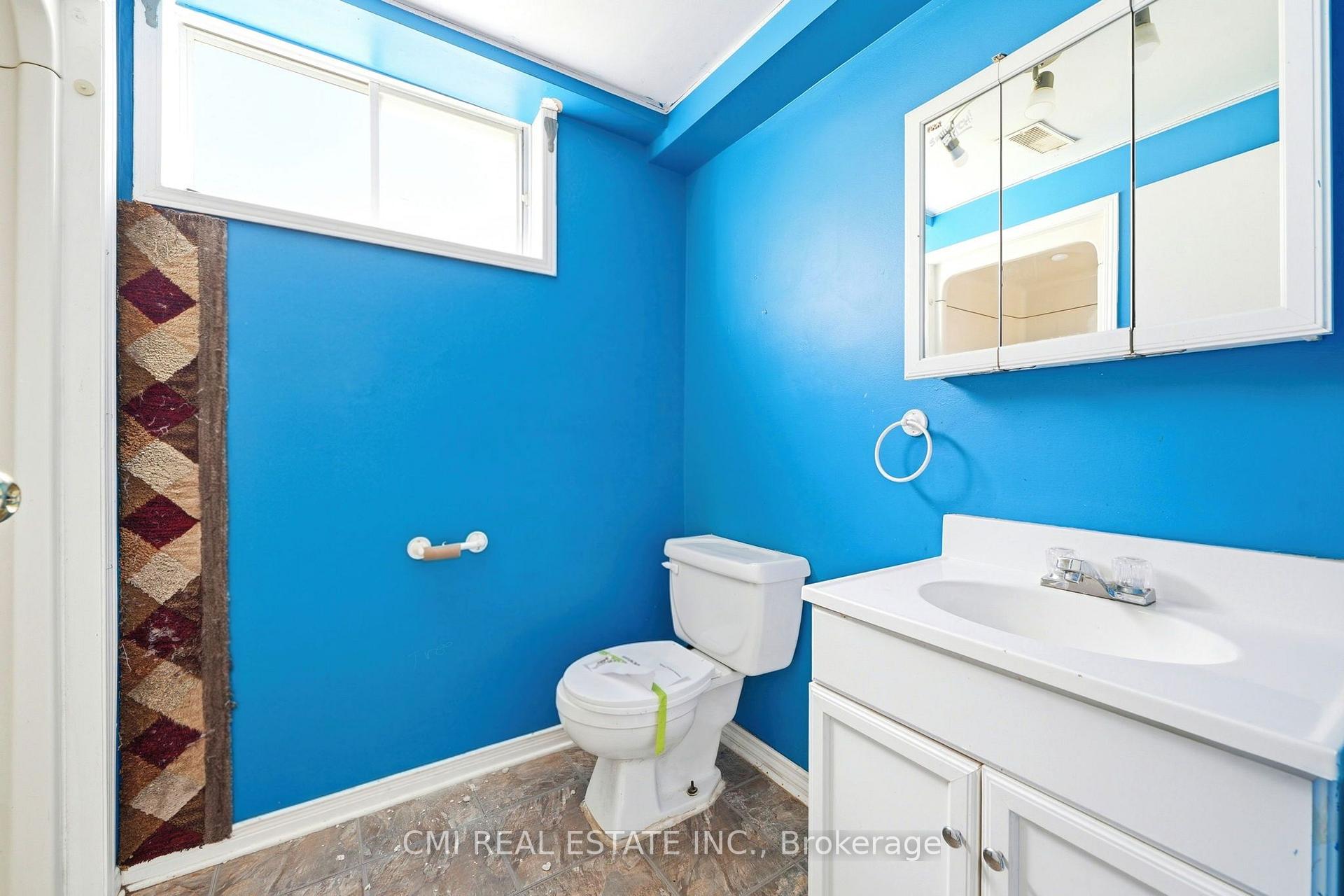 Photo 26 of 42 Geddes Crescent, Barrie, Northwest — HOMEH