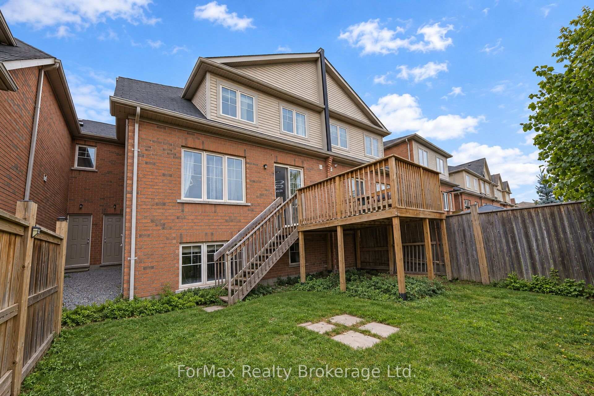 Photo 49 of 118 Naperton Drive, Brampton, Sandringham-Wellington — HOMEH
