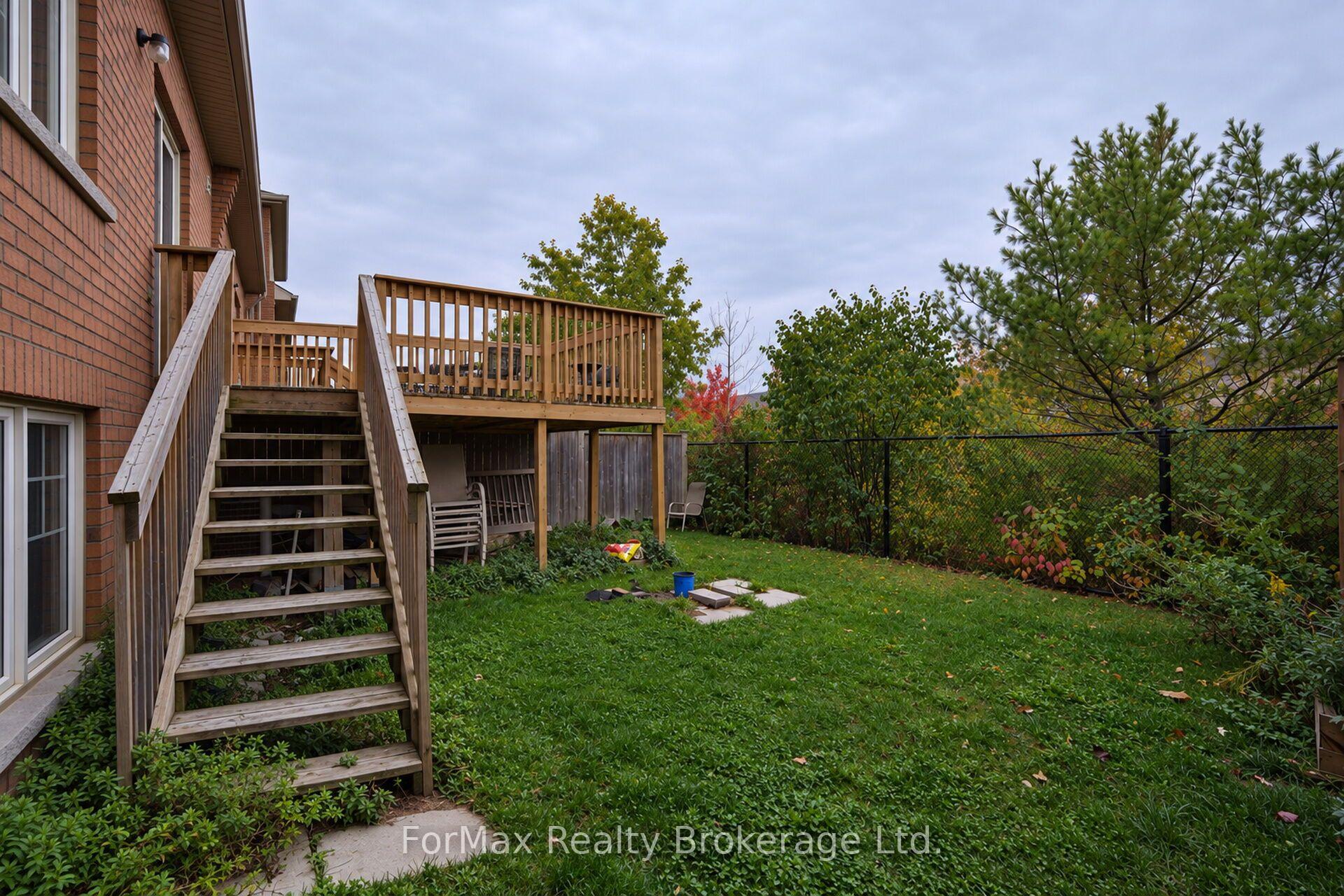 Photo 50 of 118 Naperton Drive, Brampton, Sandringham-Wellington — HOMEH