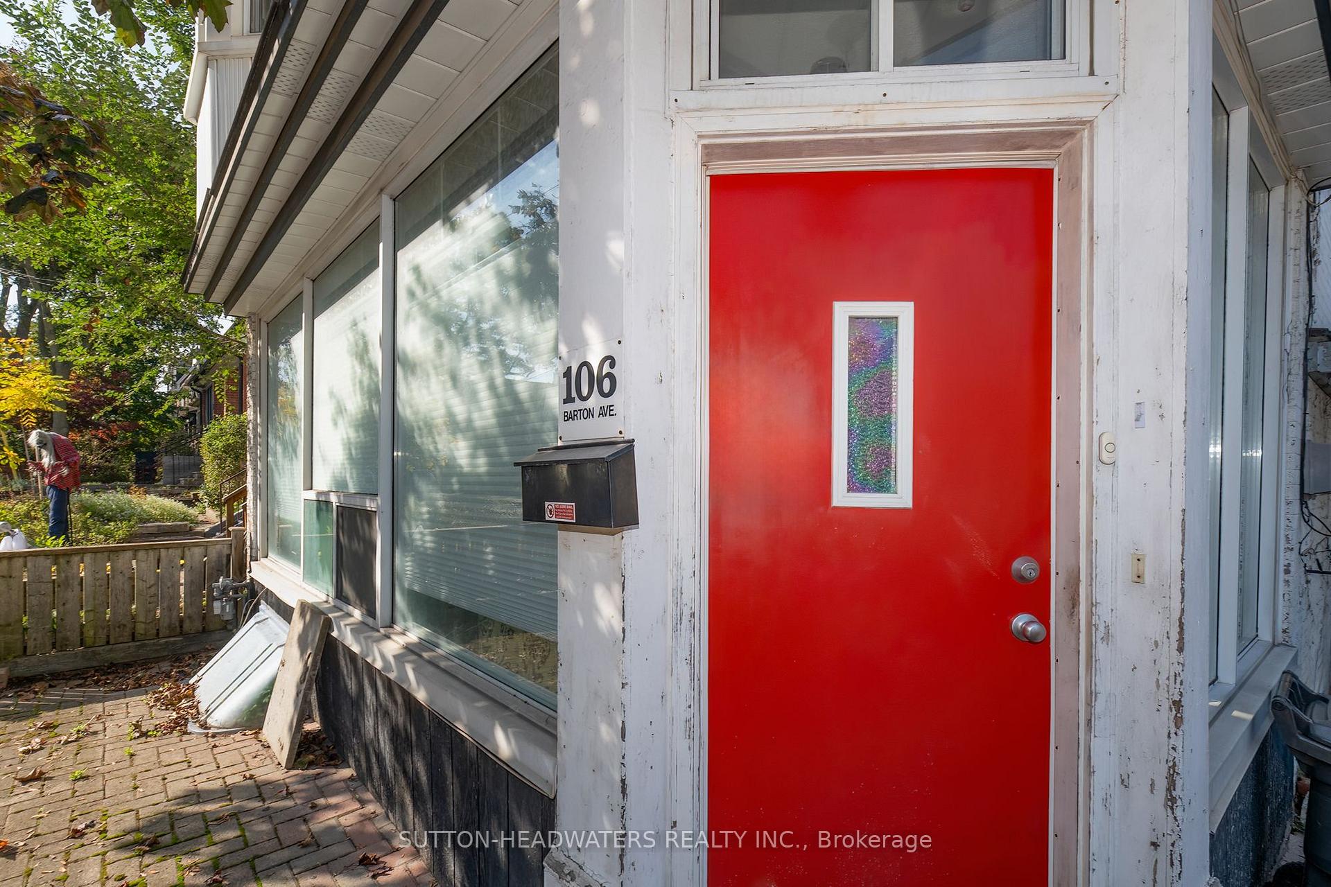 Photo 7 of 106 Barton Avenue, Toronto, The Annex — HOMEH