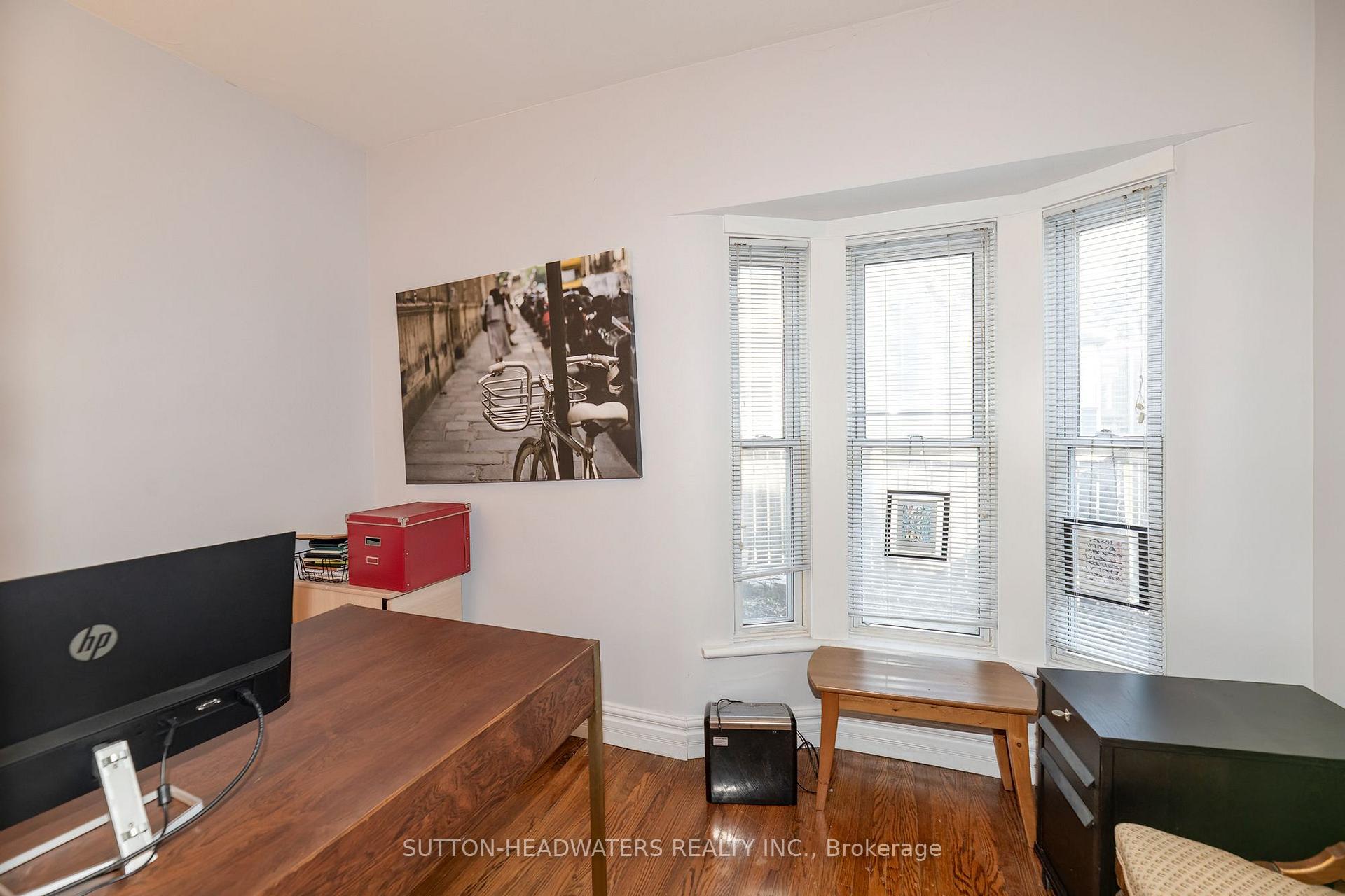 Photo 20 of 106 Barton Avenue, Toronto, The Annex — HOMEH