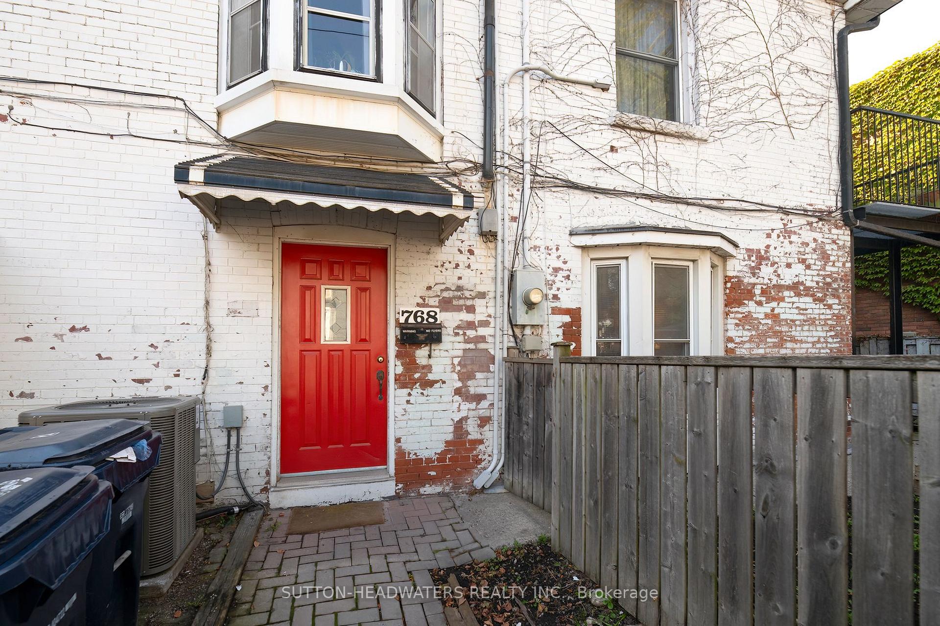 Photo 23 of 106 Barton Avenue, Toronto, The Annex — HOMEH