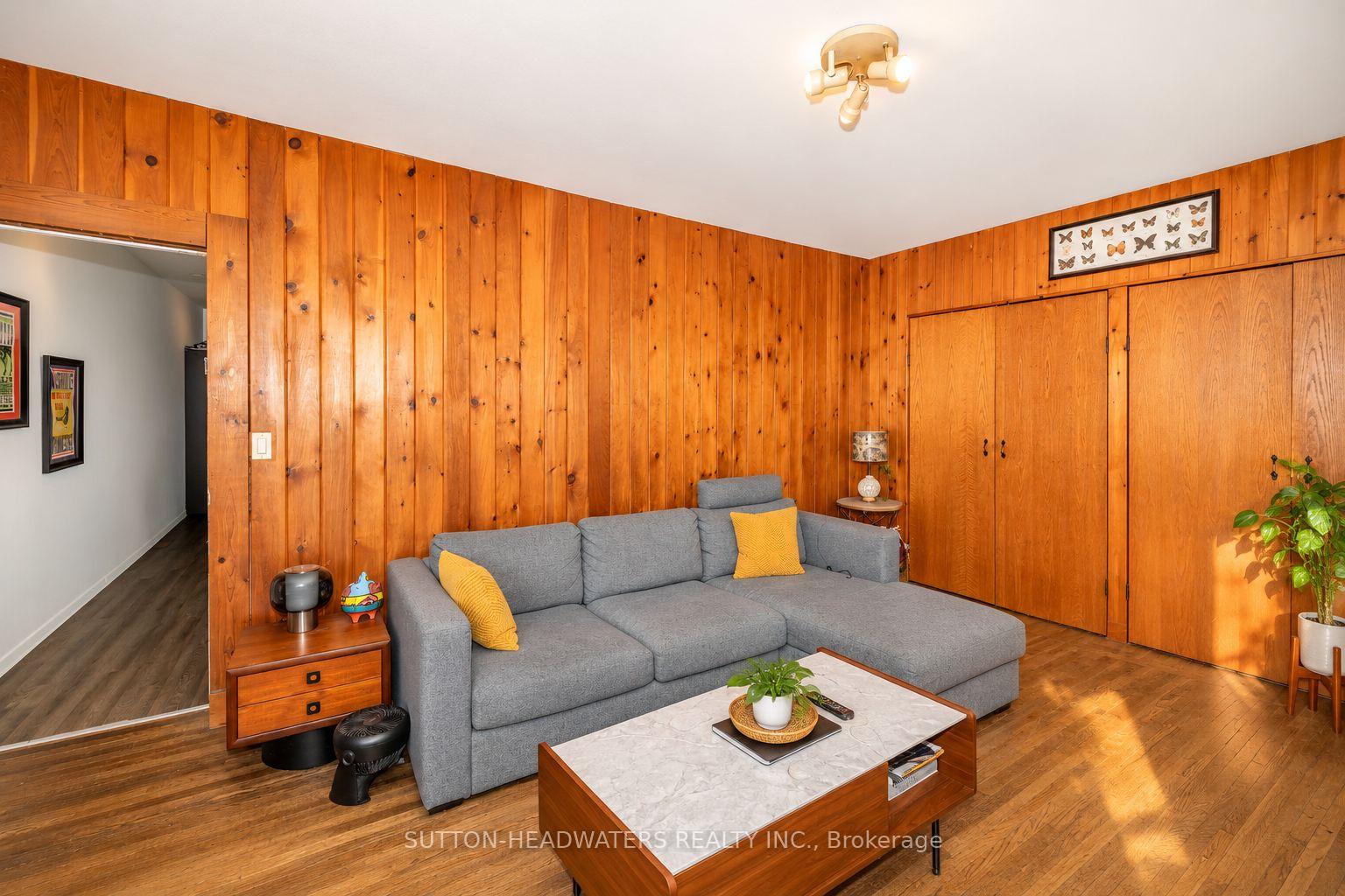 Photo 25 of 106 Barton Avenue, Toronto, The Annex — HOMEH