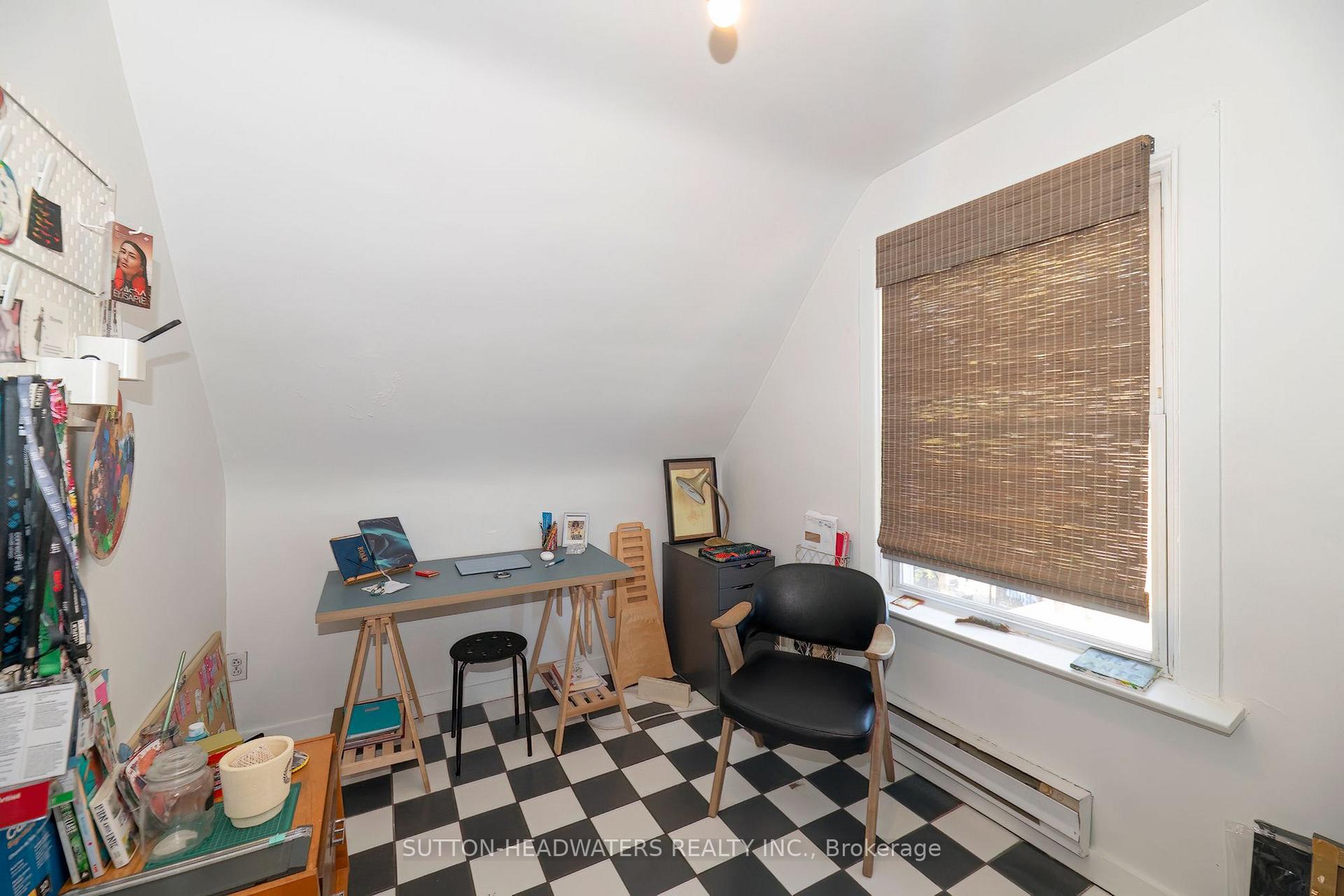 Photo 37 of 106 Barton Avenue, Toronto, The Annex — HOMEH