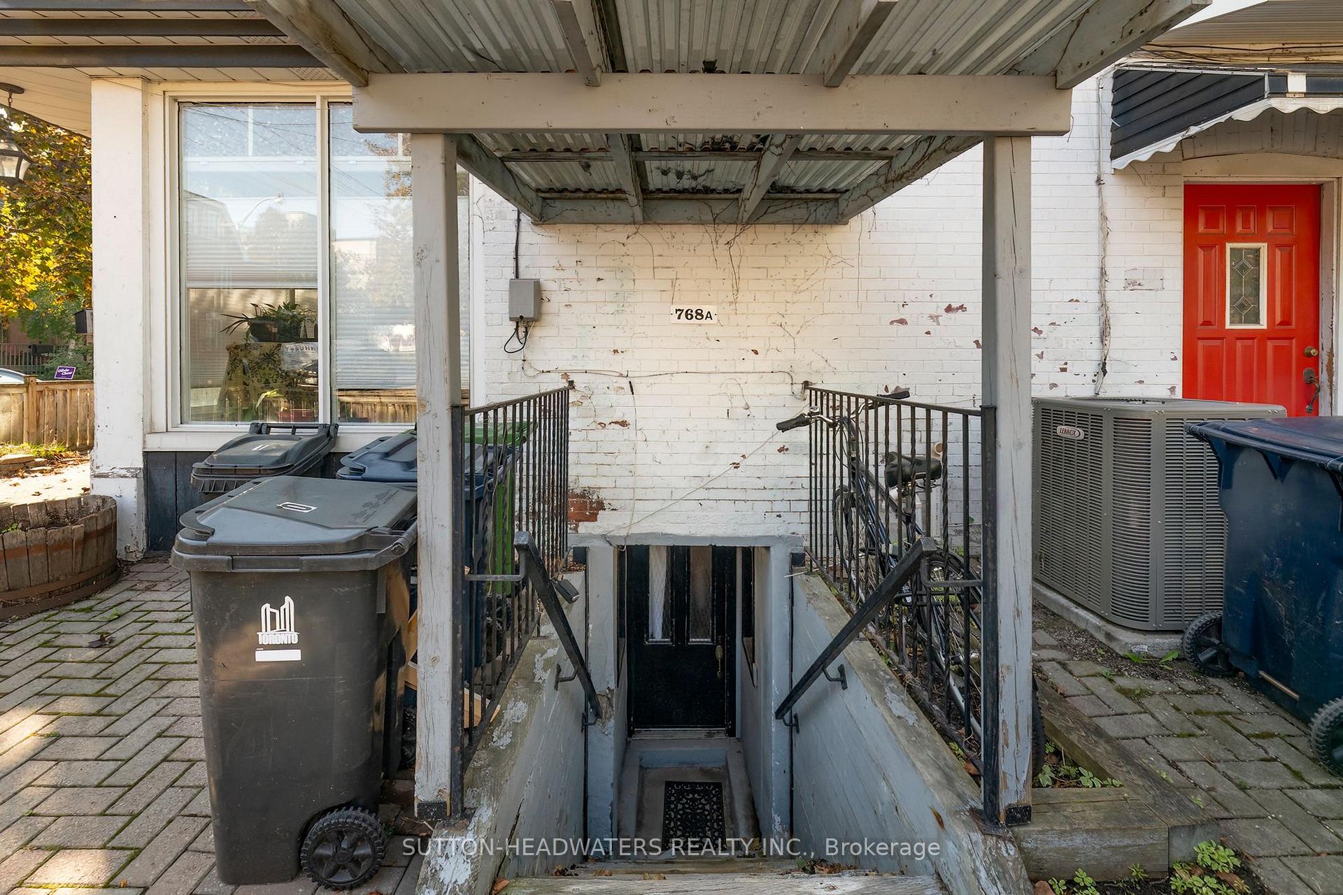 Photo 47 of 106 Barton Avenue, Toronto, The Annex — HOMEH