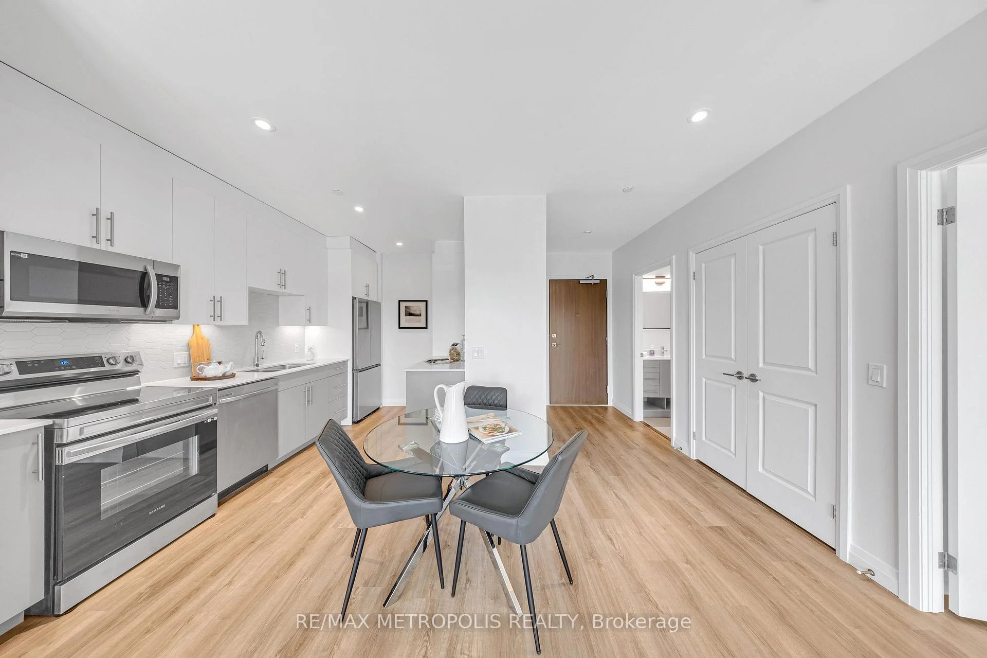 Photo 15 of Unit 322, 525 New Dundee Road, Kitchener, Doon South — HOMEH