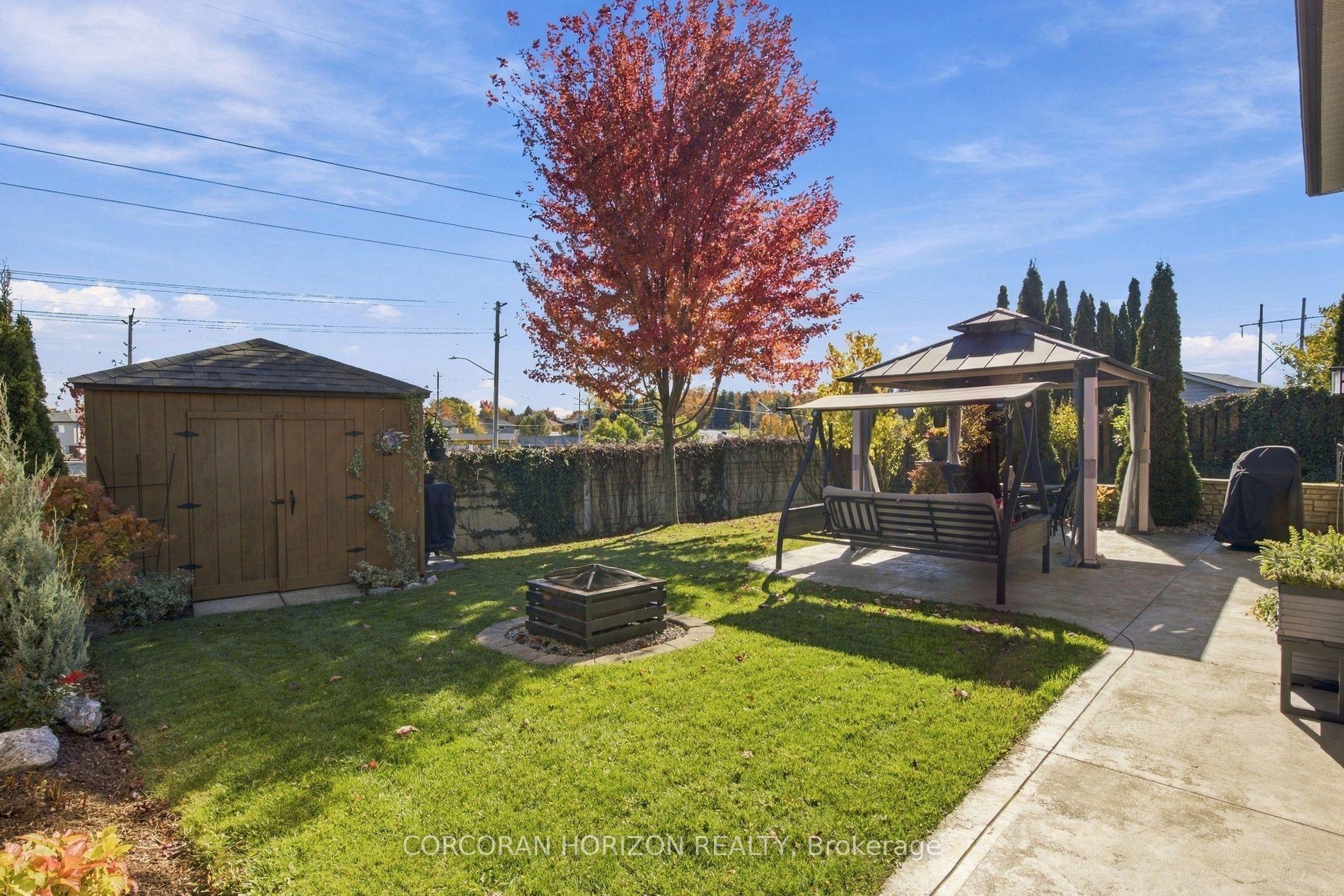Photo 43 of 27 Costain Court, Kitchener, Forest Heights — HOMEH